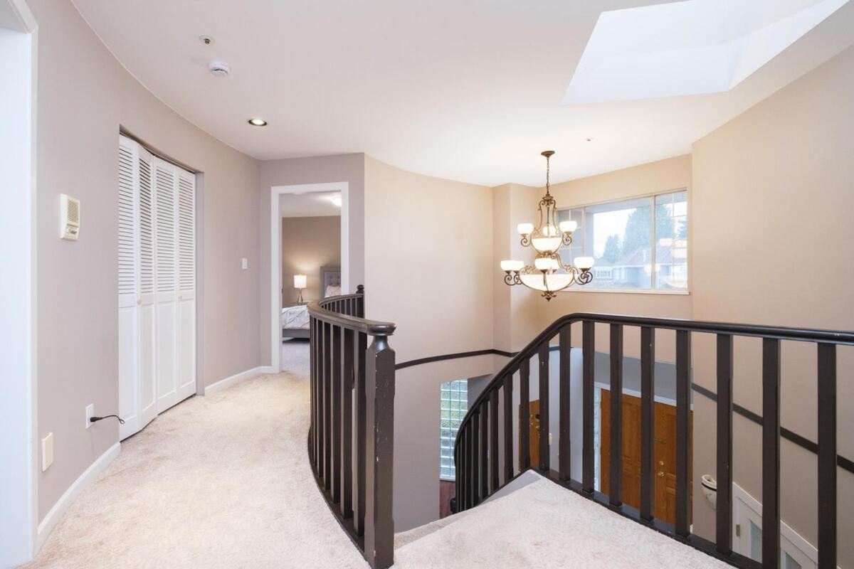 Spacious 4Br W Ensuites Mins To Downtown Yvr Ubc Vancouver Exterior photo