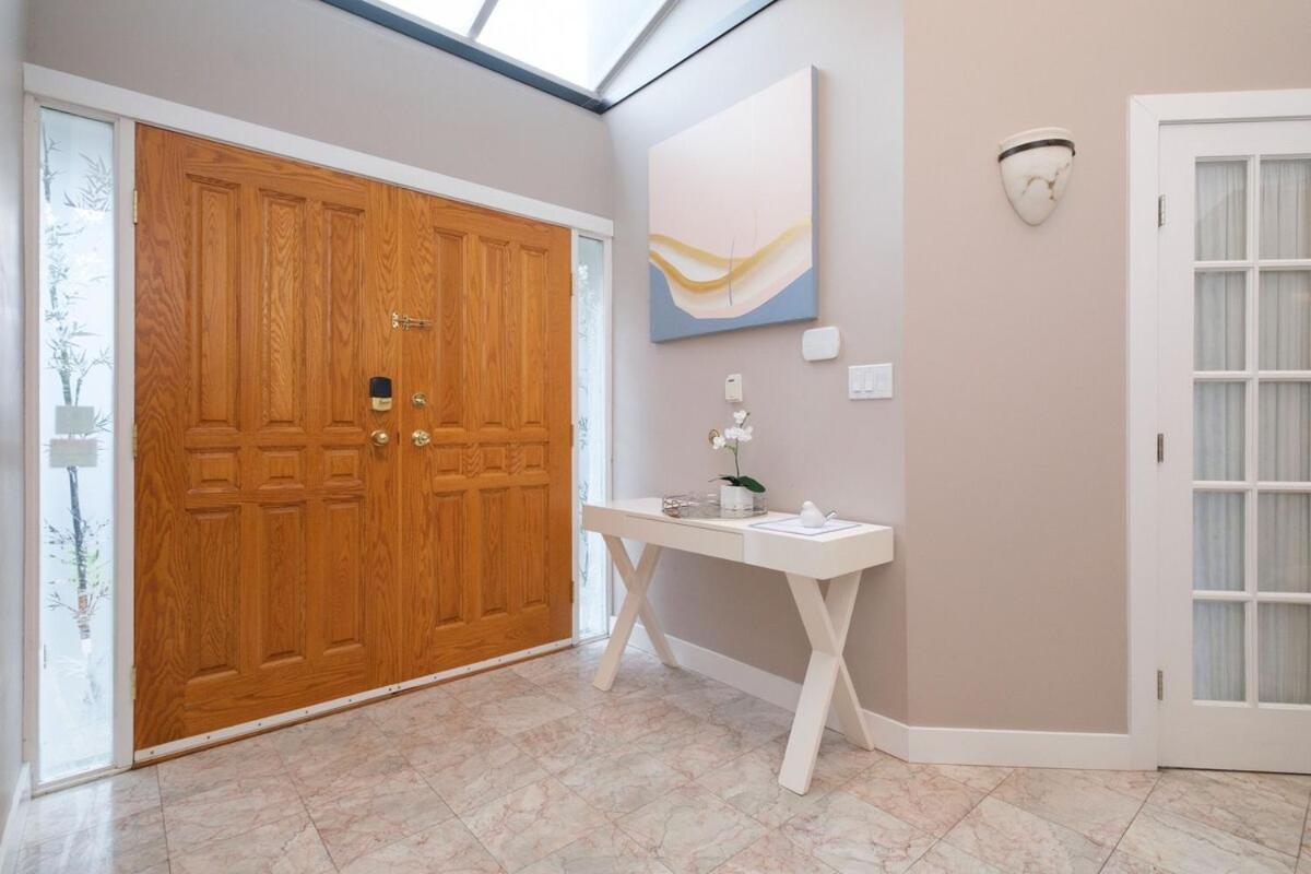 Spacious 4Br W Ensuites Mins To Downtown Yvr Ubc Vancouver Exterior photo
