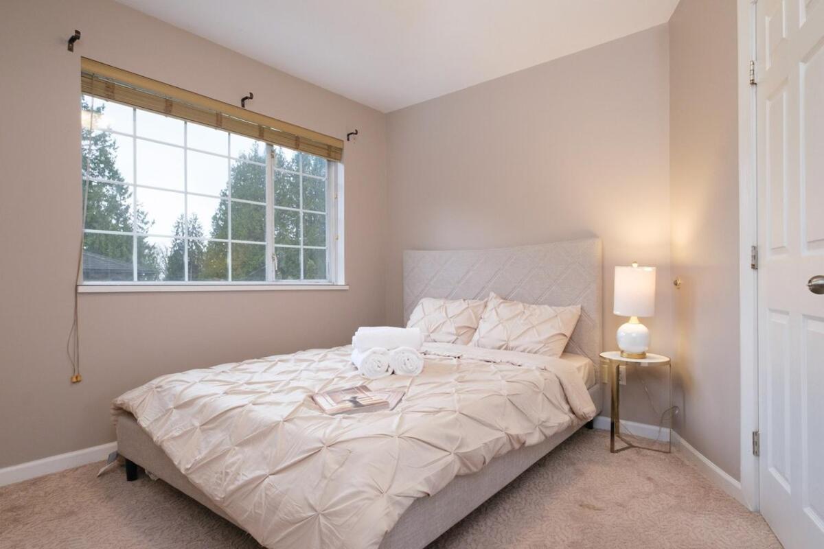 Spacious 4Br W Ensuites Mins To Downtown Yvr Ubc Vancouver Exterior photo